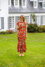 Charger l'image dans la galerie, La Romantique - Never Fully Dressed